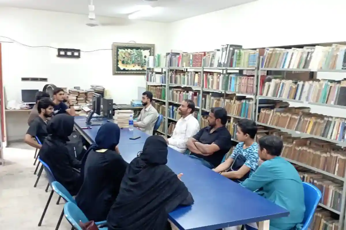 Volunteers supporting a community with humanitarian aid